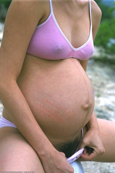 miho-pregnant-asian